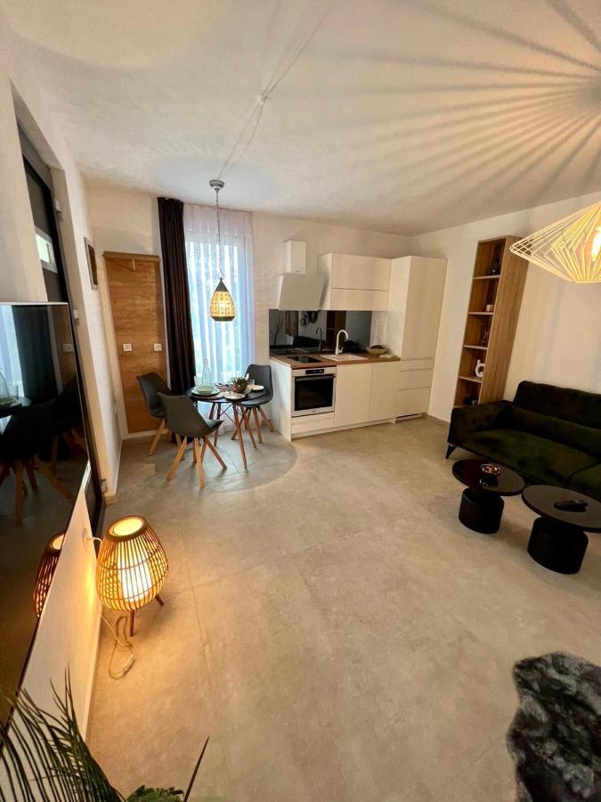 Apartmani Cube A ميدولين المظهر الخارجي الصورة