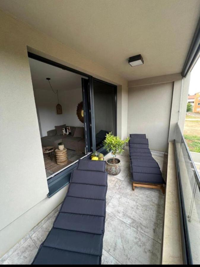 Apartmani Cube A ميدولين المظهر الخارجي الصورة